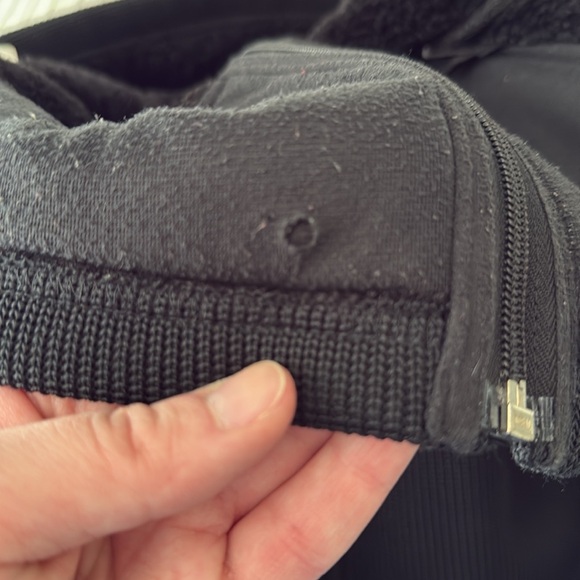 EUC Black Spyder Faux Fur Lined Breast Cancer Awareness Zip Up Jacket - Picture 15 of 15